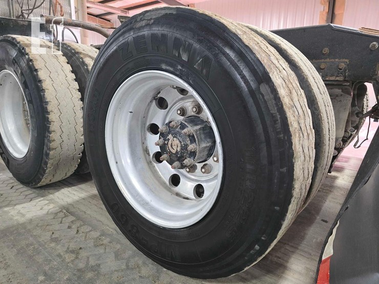 2006-mack-vision-cxn613-image-20