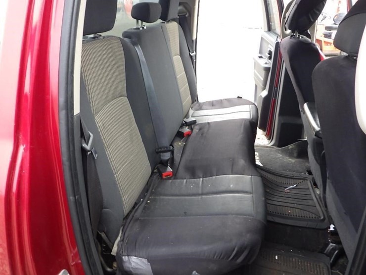 2011-dodge-ram-1500-image-14