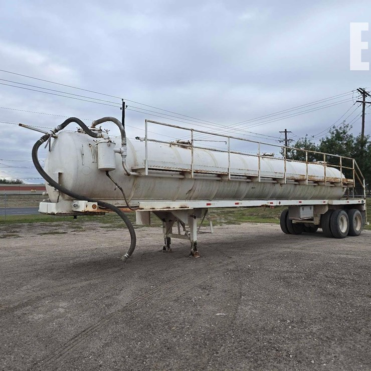 2011 TYTAL STEEL VACUUM 41 FOOT TANKER TRAILER