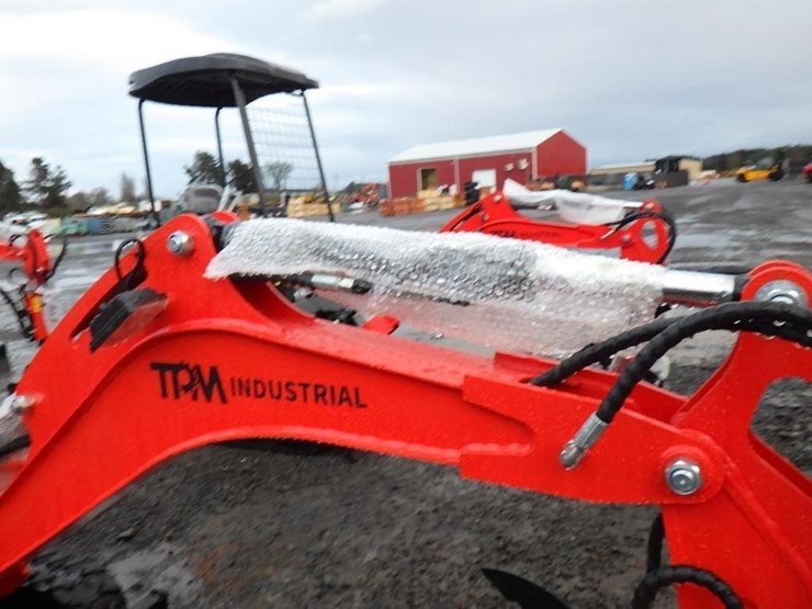 2025-tpm-tpm-20k-hydraulic-excavator-image-12