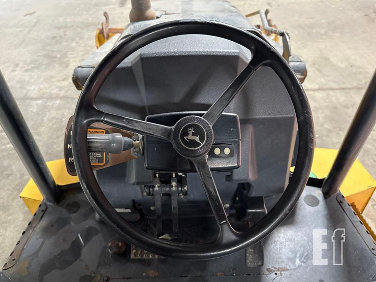 2014-deere-310k-ep-image-21