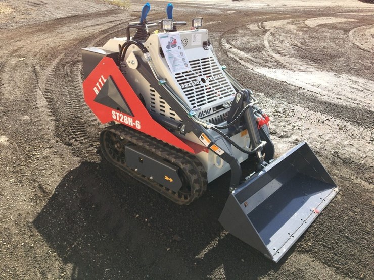 unused-2025-battler-st28h-6-compact-stand-on-image-2