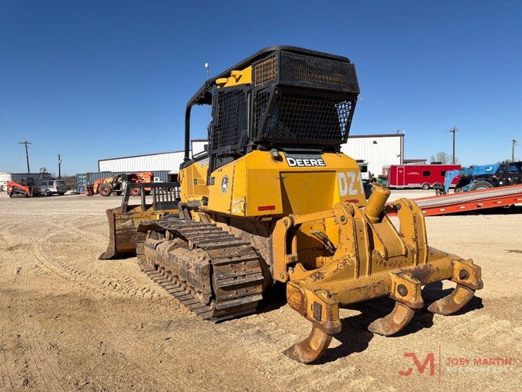 deere-700k-lgp-image-5