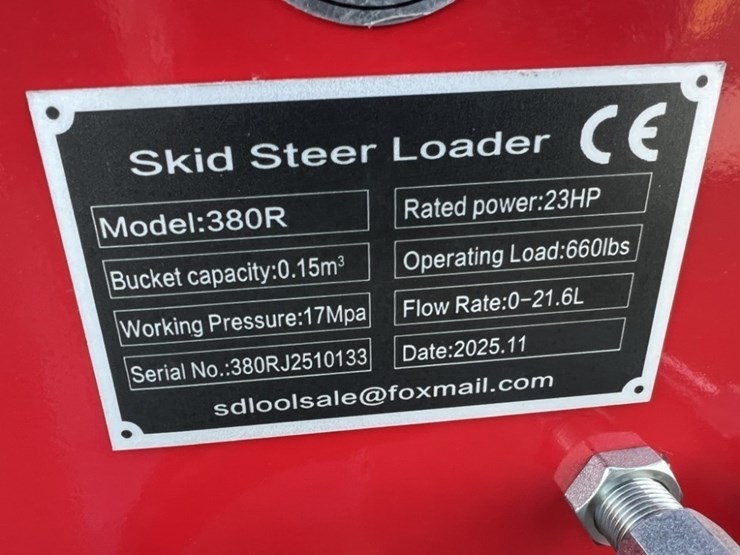 2025-sdlool-380r-mini-compact-track-loader-image-9