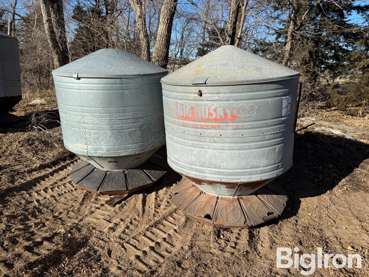 big-husky-hog-feeders-image-1