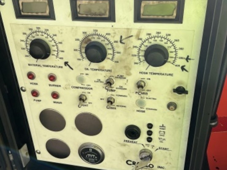 2018-crafco-ss250d-towable-crack-sealer-image-12