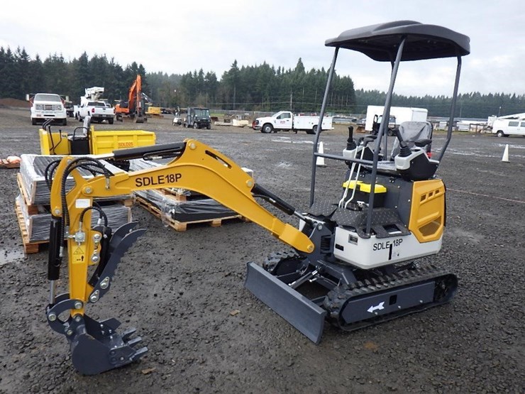 2025-sdlanch-sdle18p-hydraulic-excavator-image-1