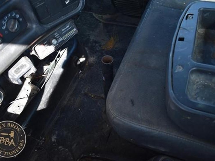 2007-gmc-topkick-c5500-image-25