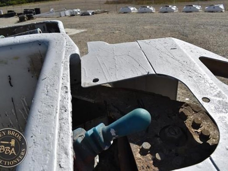 2007-gmc-topkick-c5500-image-41