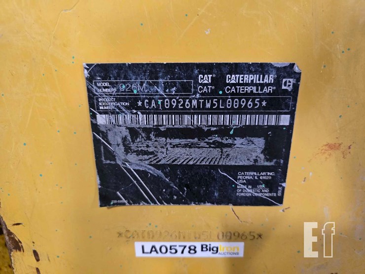 2020-caterpillar-926m-image-29