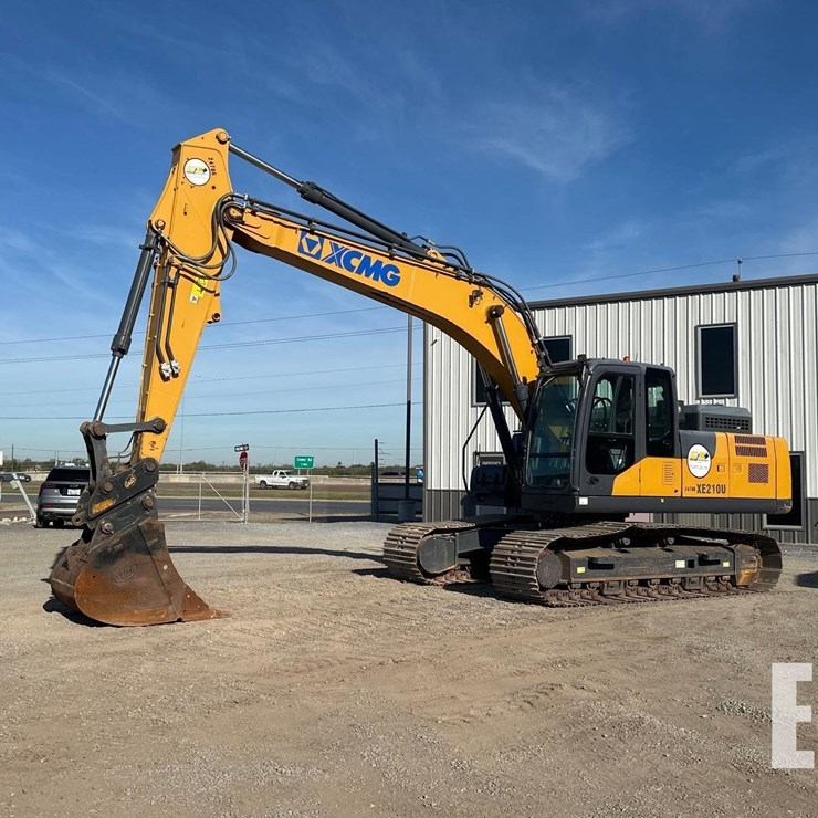 2022 XCMG XE210U