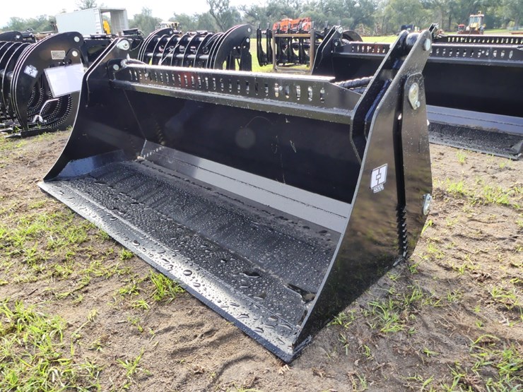 giyi-kh72-qa-72"-4-in-1-bucket-image-2