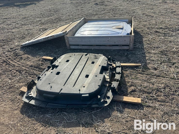 new-holland-t8020-image-4