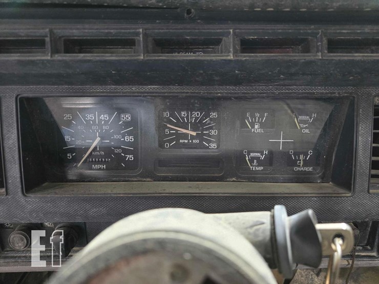 1998-ford-f800-image-15