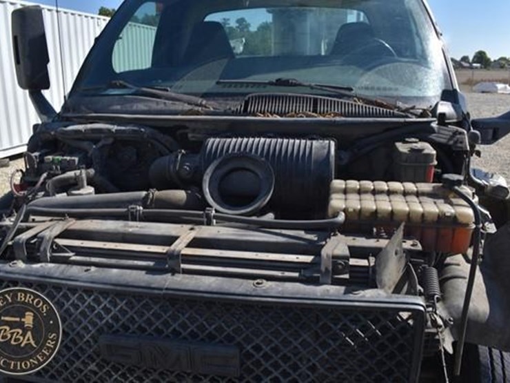 2007-gmc-topkick-c5500-image-12