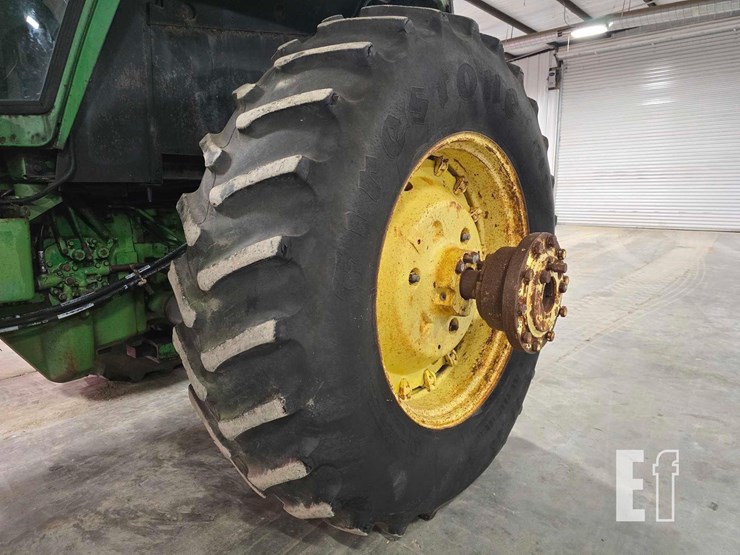 john-deere-4640-image-27