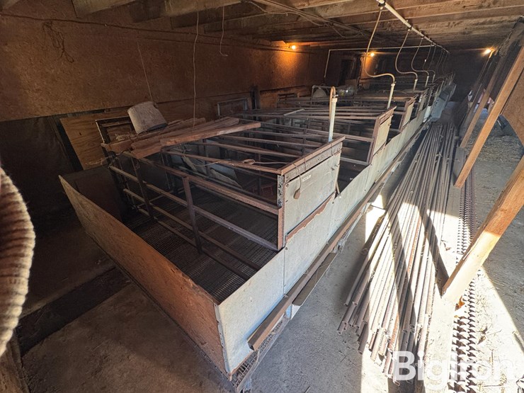 complete-farrowing-crates-image-9