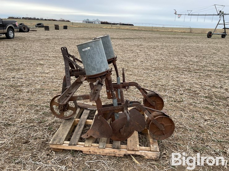 antique-planter-image-8