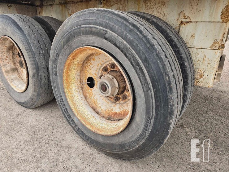 2011-tytal-steel-vacuum-41-foot-tanker-trailer-image-12