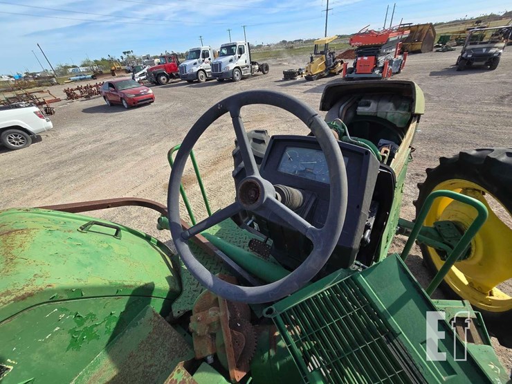john-deere-6405-image-10