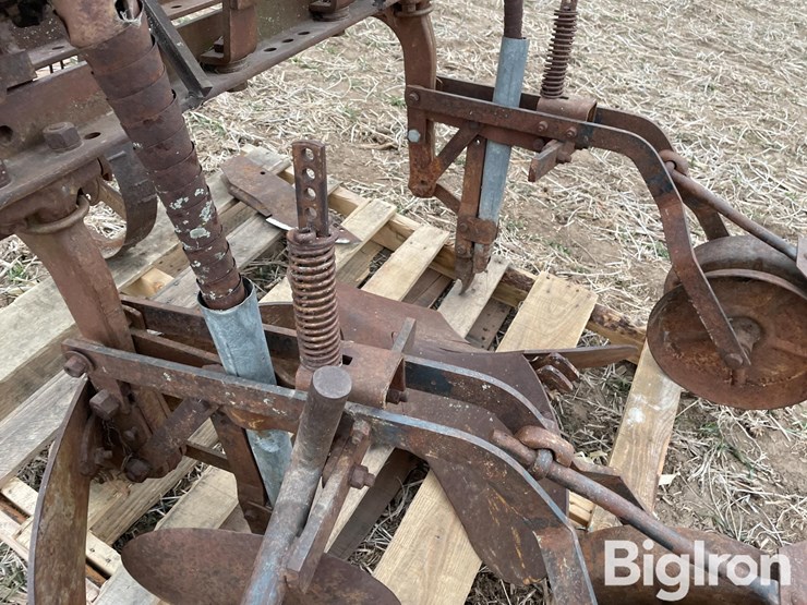 antique-planter-image-15