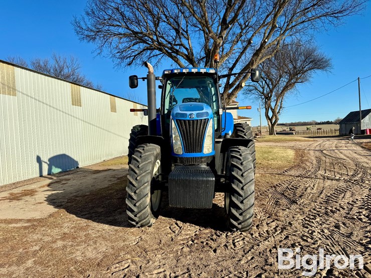 2008-new-holland-t8020-image-2
