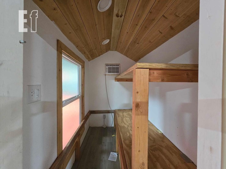 2025-carry-on-image-11