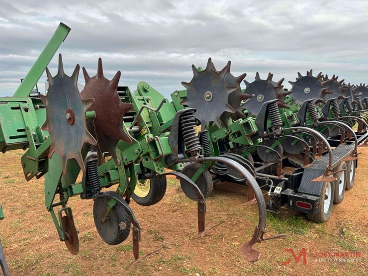 john-deere-856-image-9