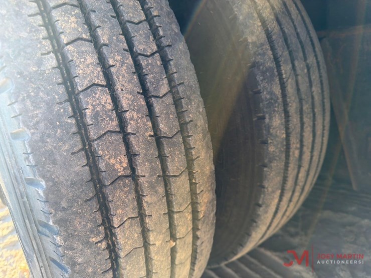 2016-doonan-specialized-image-13