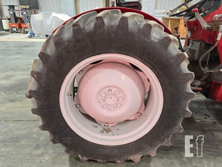 massey-ferguson-245-image-22