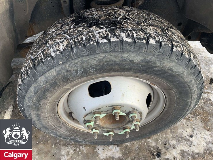 2015-ford-f350-image-13