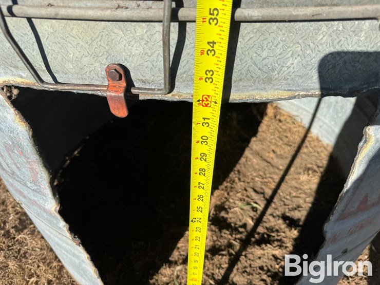 calf-shelter/hog-feeders-image-20