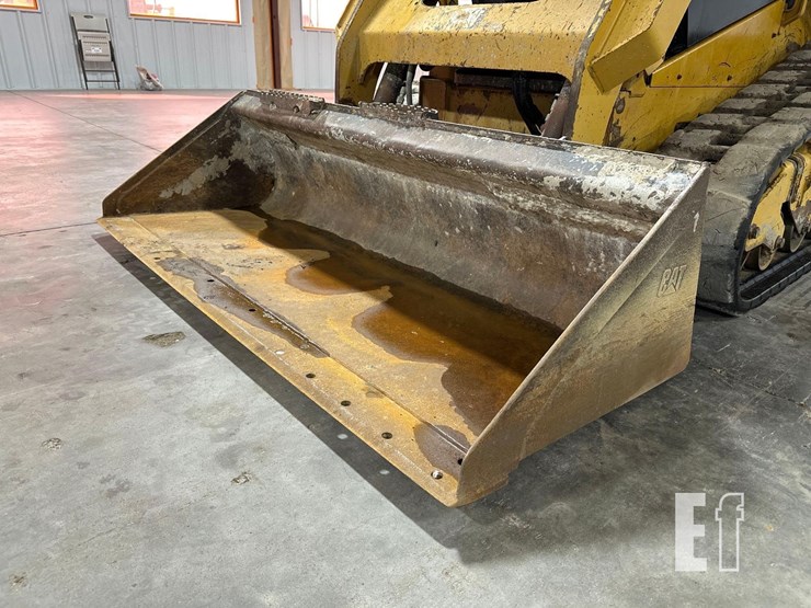 2018-caterpillar-259d-image-11