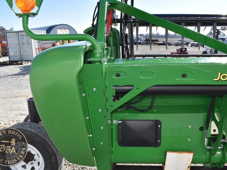 2020-john-deere-740fd-image-11
