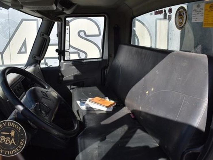 2012-international-durastar-4300-image-28