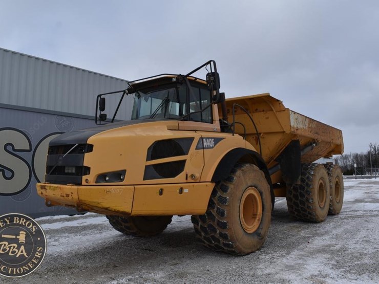 2011-volvo-a40f-image-2