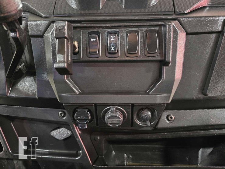 polaris-pro-xd-fs-diesel-crew-image-16