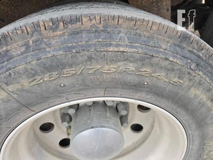 1999-great-dane-7811tz-image-14