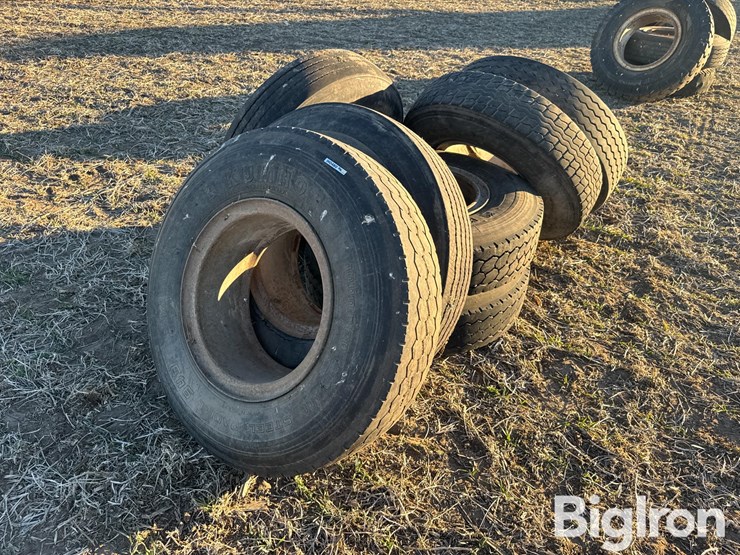 10r20-tires-&-rims-image-3