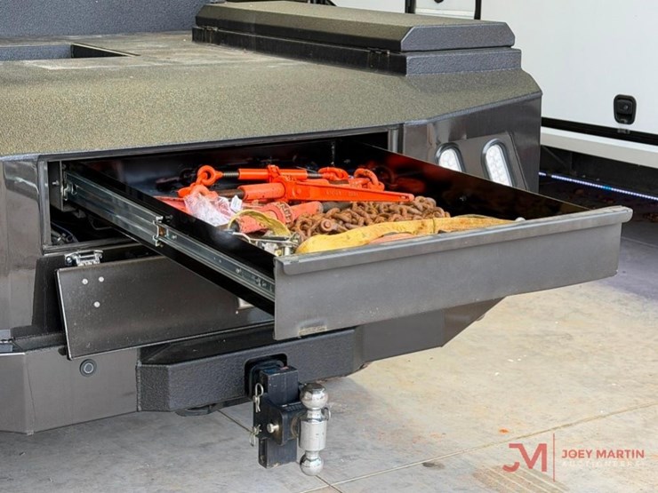 2025-custom-built-image-33