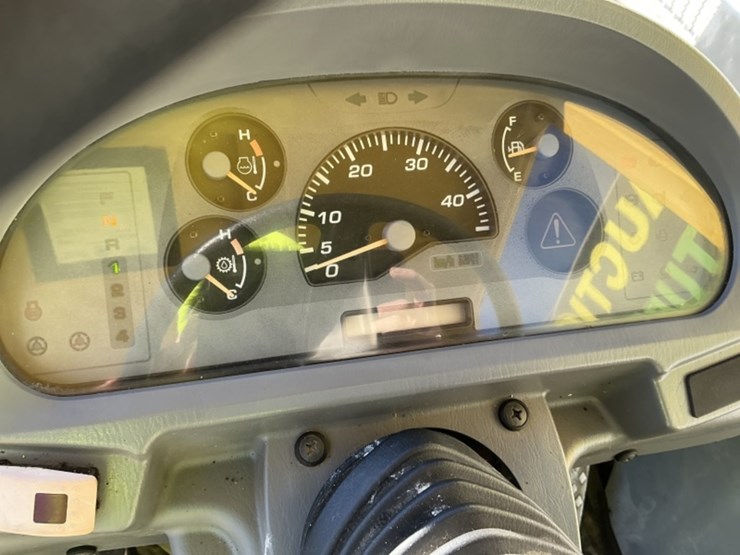 komatsu-wa100-5-image-23