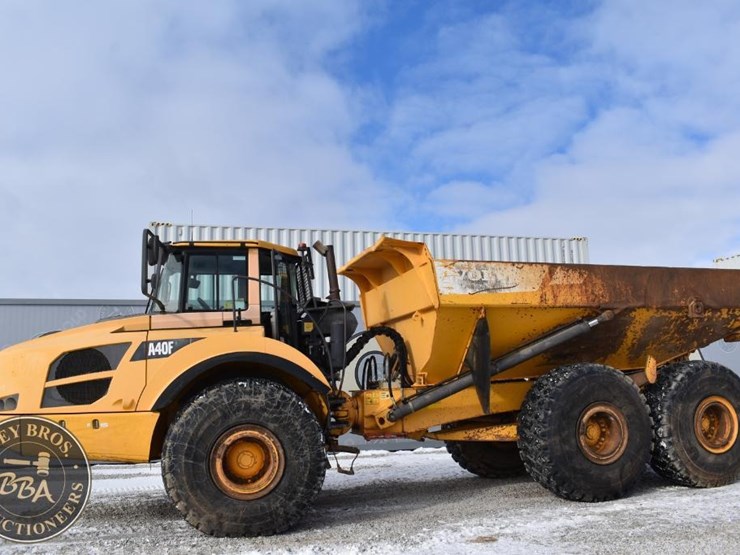 2012-volvo-a40f-image-3