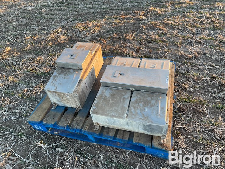 franklin-hog-waterers-image-4