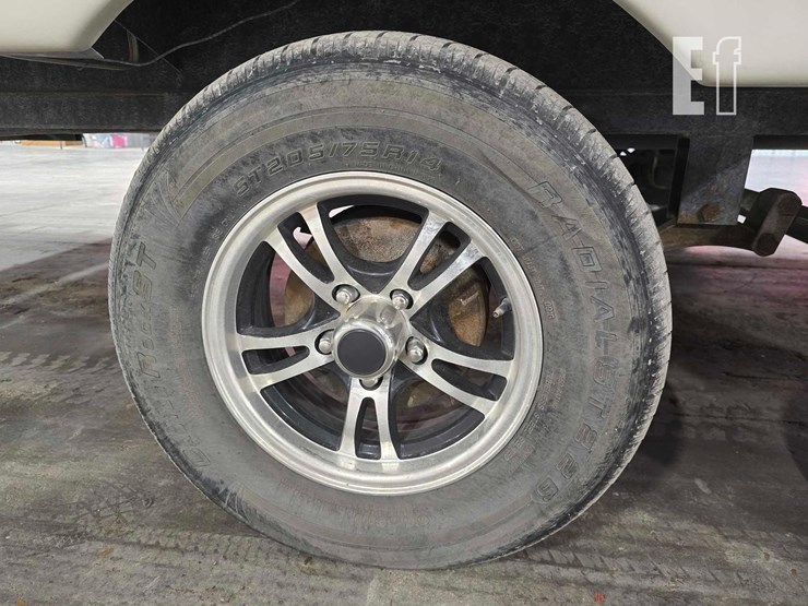 2016-crossroads-sunset-trail-ultra-lite-237bh-image-19