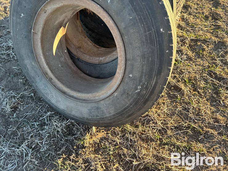 10r20-tires-&-rims-image-18