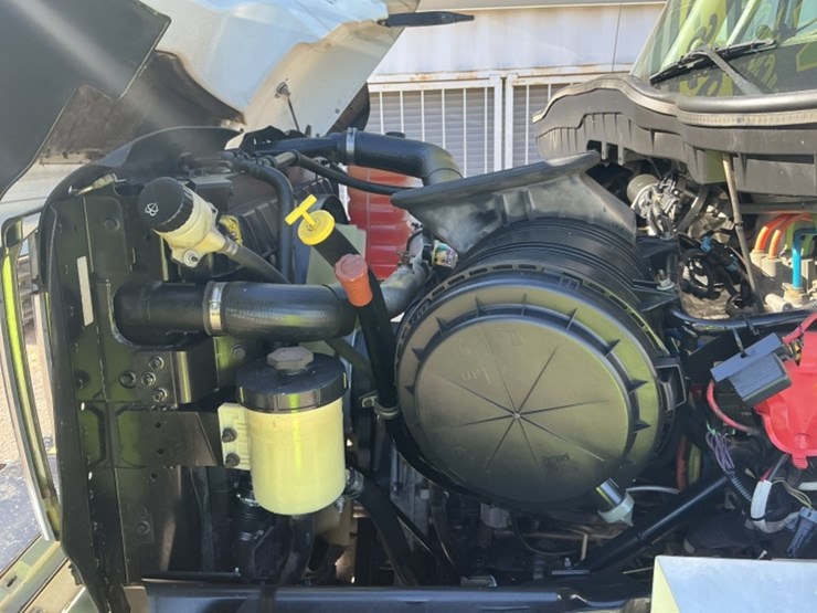 2014-international-7500-u/t-image-21