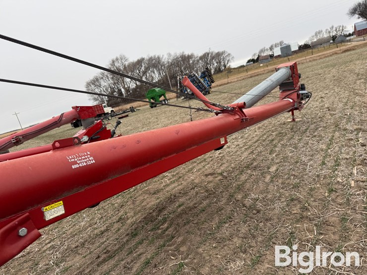 2011-sudenga-10"x82'-auger-w/swing-out-hopper-image-15