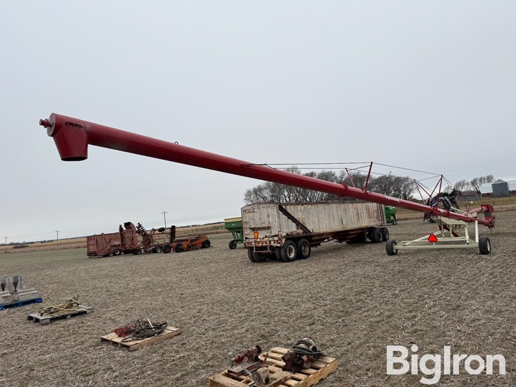 farm-king-1385-auger-w/swing-out-hopper-image-5
