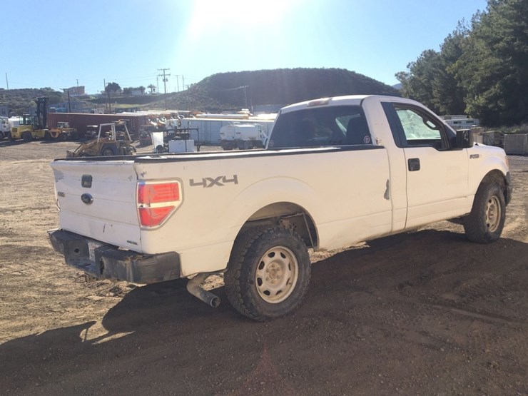 2011-ford-f150-xl-image-3