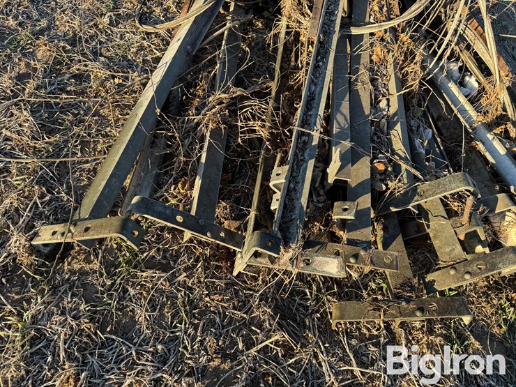 pivot-galvanized-angle-iron-image-18